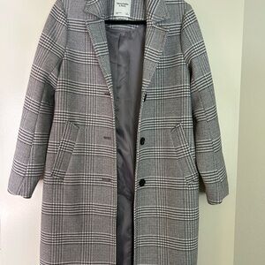 Abercrombie & Fitch Black and White Plaid Trench Coat